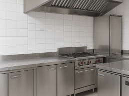 Errores comunes al diseñar mobiliario inox a medida