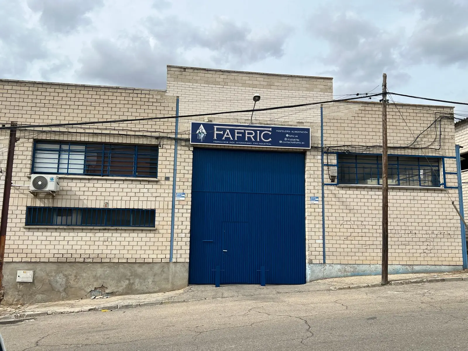 somos-fabricantes-de-muebles-de-acero