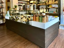 vitrinas-refrigeradas-para-comercio-y-hosteleria-zona-exposicion